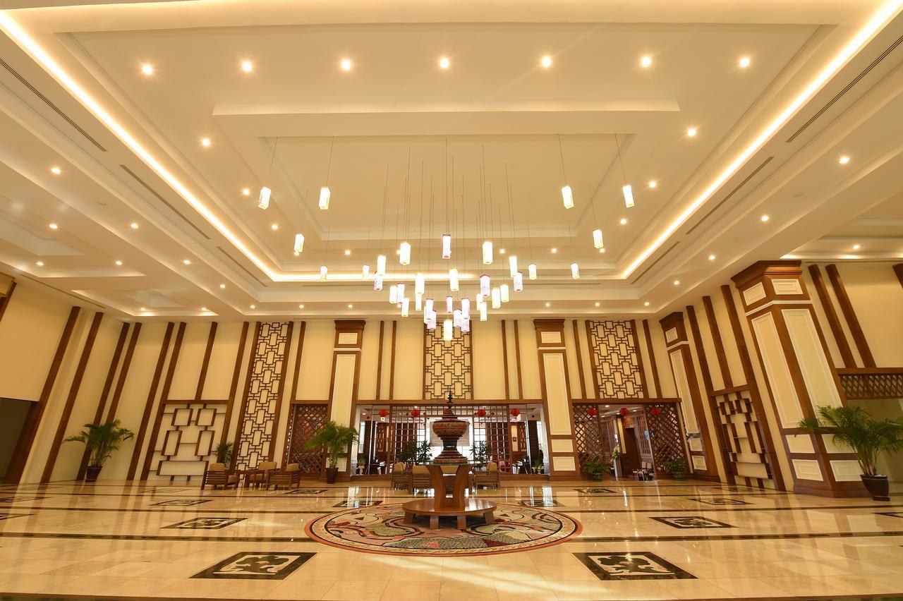The Hotel Grand Ace Naypyidaw Exterior foto